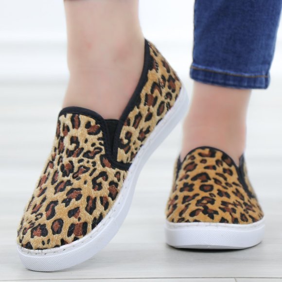Slip On Leopard Print Furry Fashion Sneakers - Picture 13 of 15